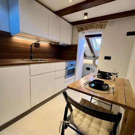 Brisa Studio Apartment